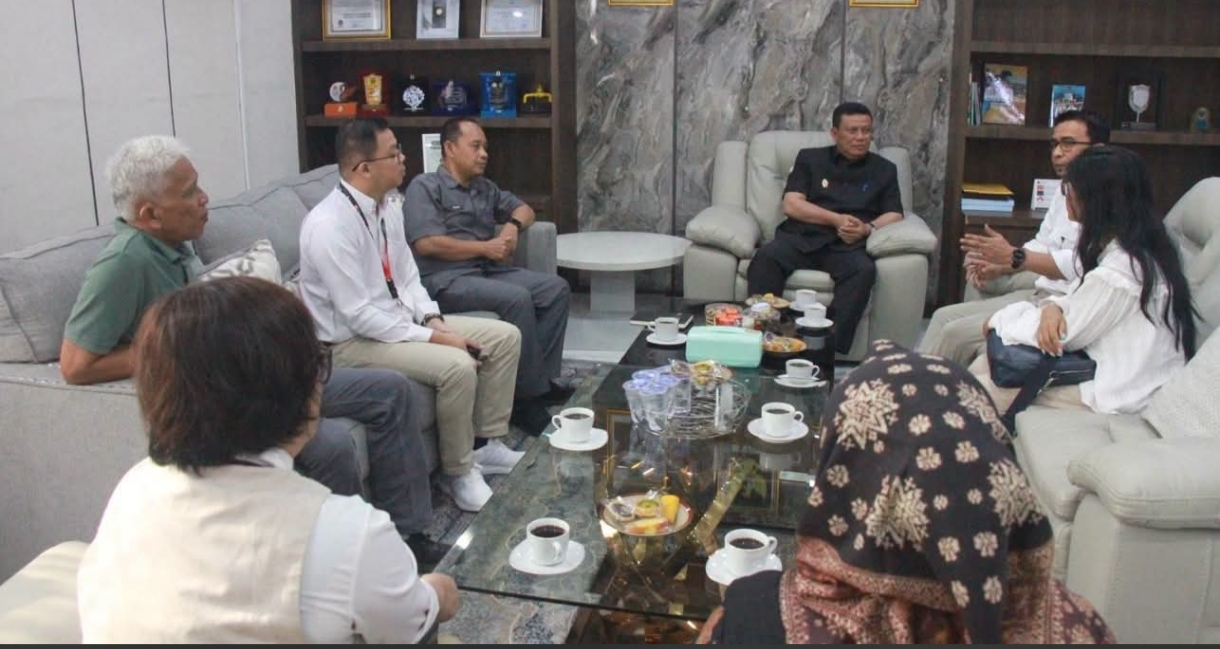Pemkab Tanjab Barat dan OJK Jambi Dorong Hilirisasi Kelapa dan Perluasan Akses Keuangan Masyarakat