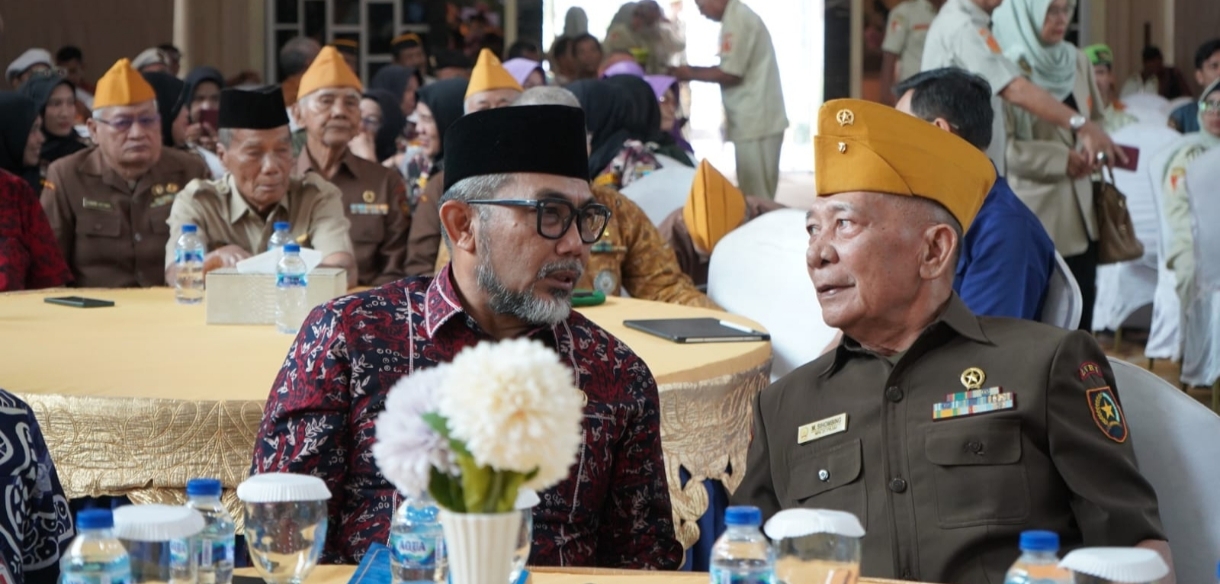 Hadiri HUT LVRI Ke-69 dan HUT Ke-45 PPM, Sekda Sudirman Ajak Lestarikan Nilai Perjuangan Veteran