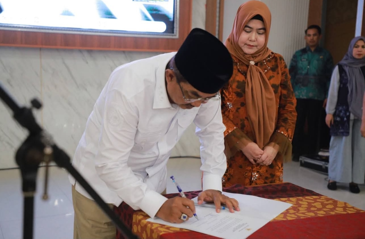 Kukuhkan Bunda Literasi 2026–2030, Bupati Anwar Sadat Perkuat Gerakan Literasi Daerah