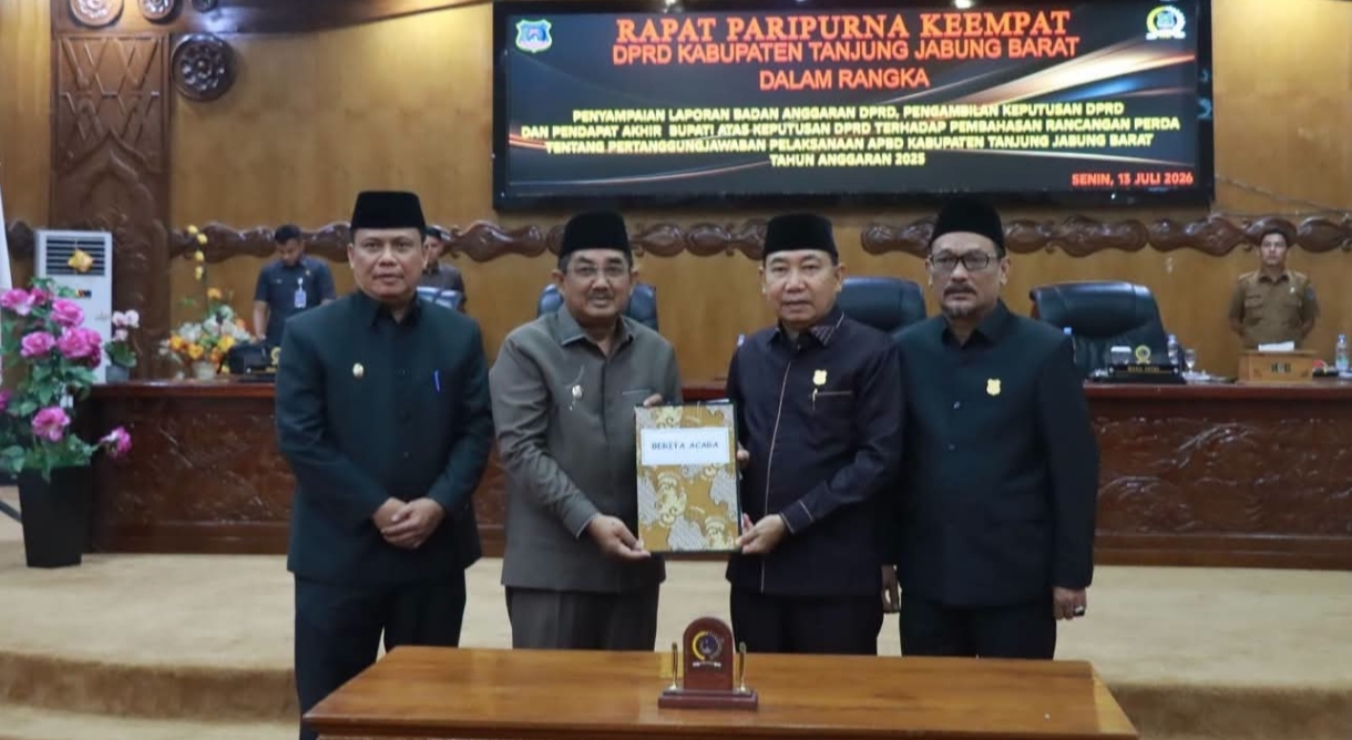 Di Hadiri Langsung Bupati Beserta Wakil Bupati, Ranperda Pertanggungjawaban APBD 2025 Disetujui