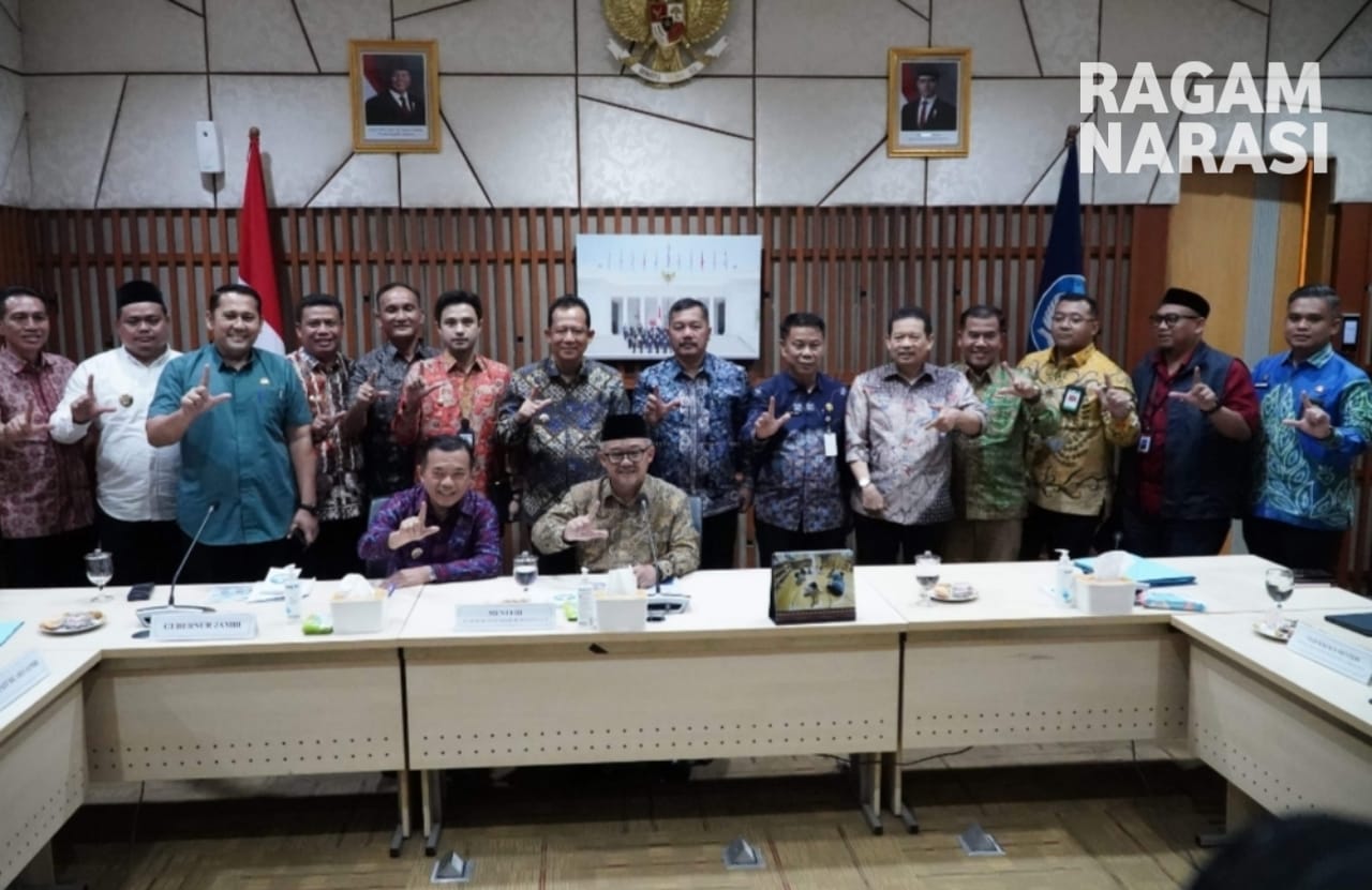 Bupati Muaro Jambi Temui Menteri Pendidikan Dasar dan Menengah Republik Indonesia.