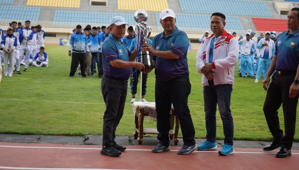 Buka Gubernur Cup di Stadion Swarnabhumi, Gubernur Al Haris Harap Ada Talenta-Talenta Sepak Bola dari Jambi