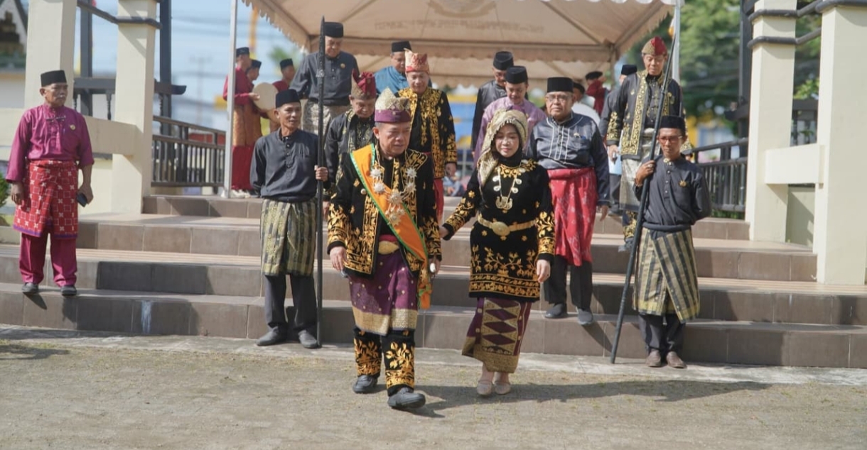 Puncak Hari Adat Melayu Tahun 2026, Gubernur Al Haris Ajak Masyarakat Perkuat Jati Diri Melayu